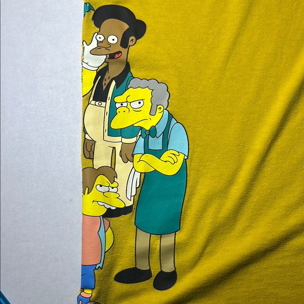 The Simpsons Yellow Graphic Tee, Fox, TV series - Picture 7 of 9
